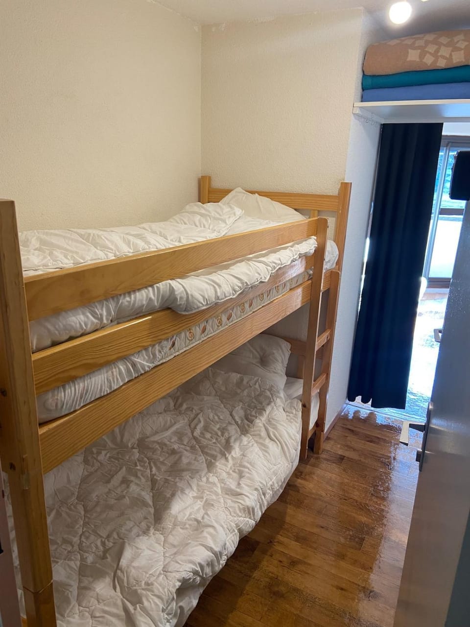 bunk bed