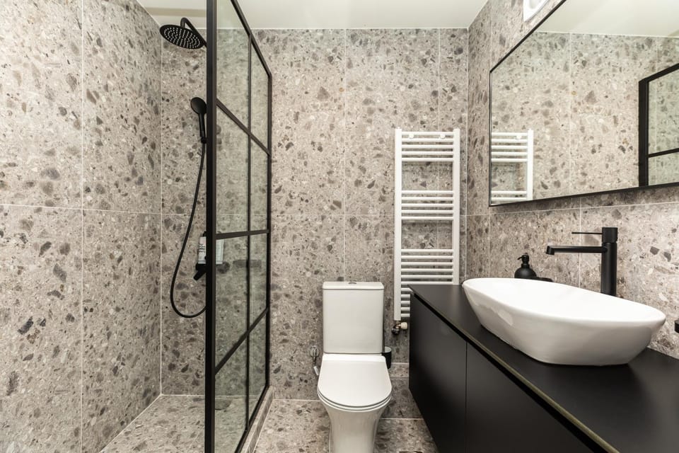 Shower, Bathroom