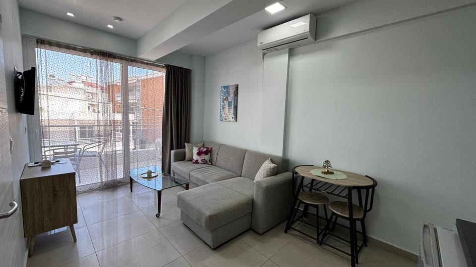 Bella Luxury Suite III Apartment in Pieria, Greece