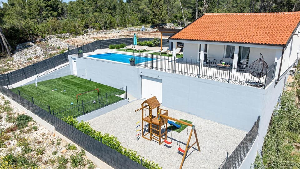 Lovely Modern Villa Antea with Private Pool near Vela Luka House in Dubrovnik-Neretva County