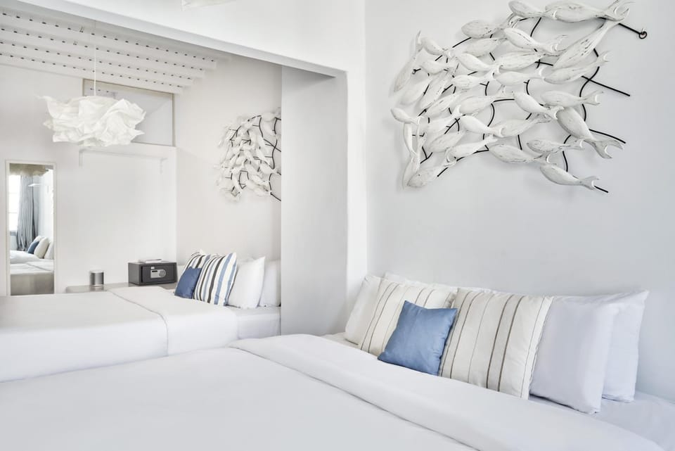 Bed, Other, Photo of the whole room, Bedroom