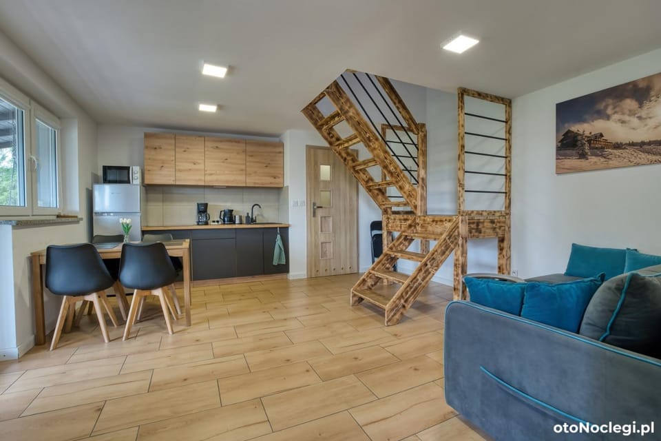 Kitchen or kitchenette, Living room, Seating area, Dining area, pet friendly