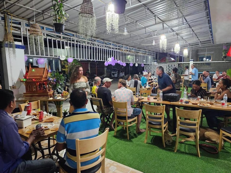 Food and drinks, Food, Drinks
