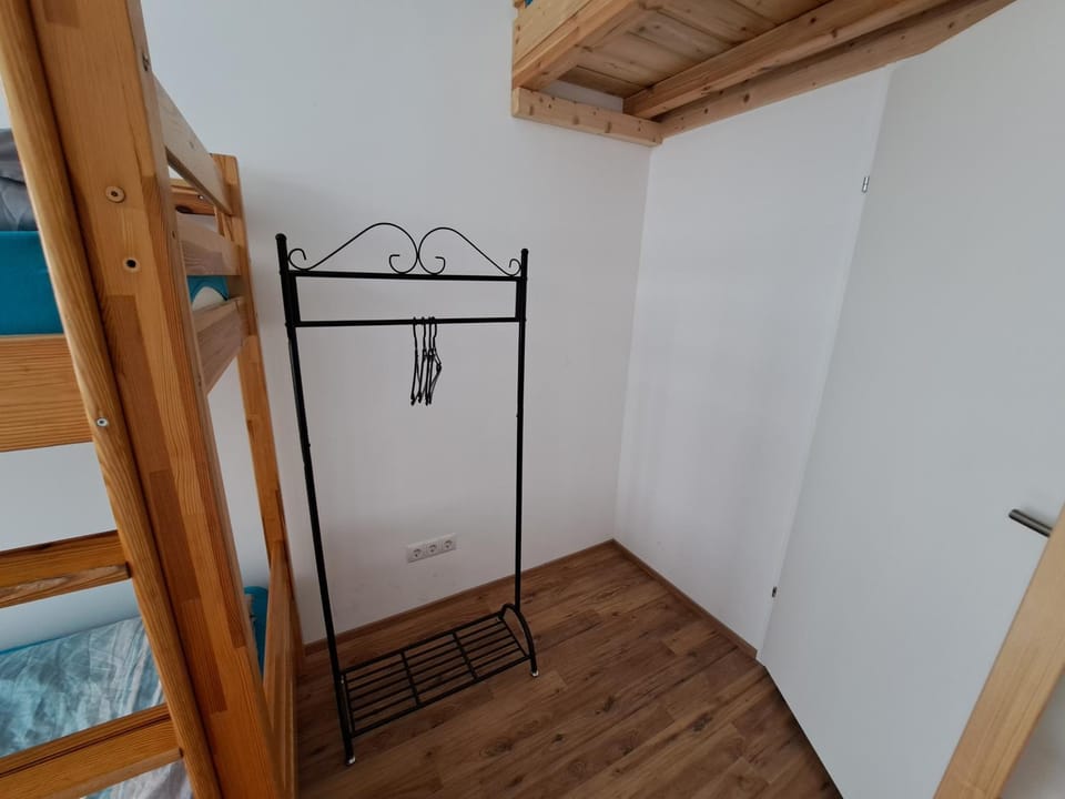 Relax Rooms & Apartments Vienna Belvedere 10 minutes to downtown long term stay also possible Apartment in Vienna