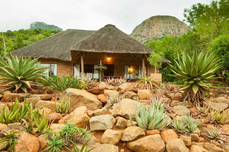 Natural landscape, Spa and wellness centre/facilities, On site, Garden view