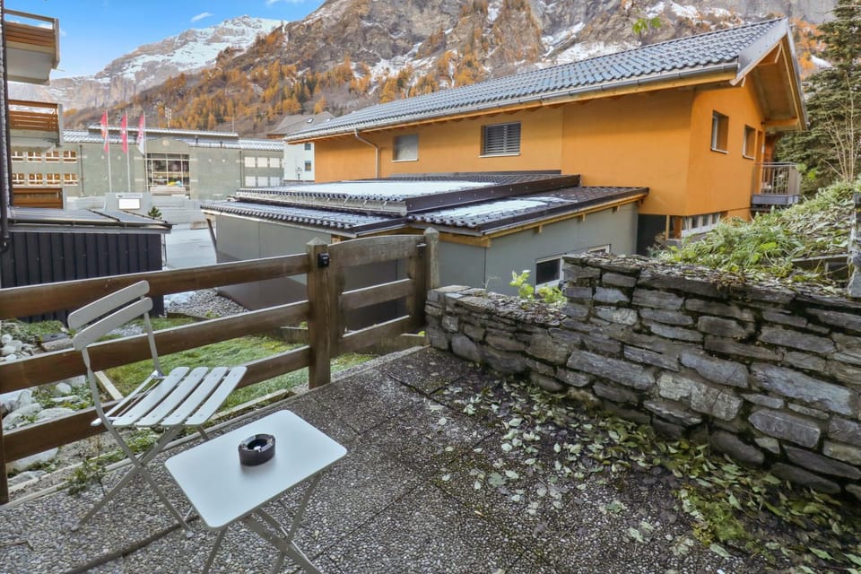 Patio, Balcony/Terrace, Mountain view