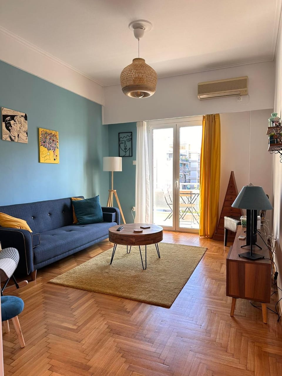 4 Family and Friends - Acropolis view Apartment in Athens
