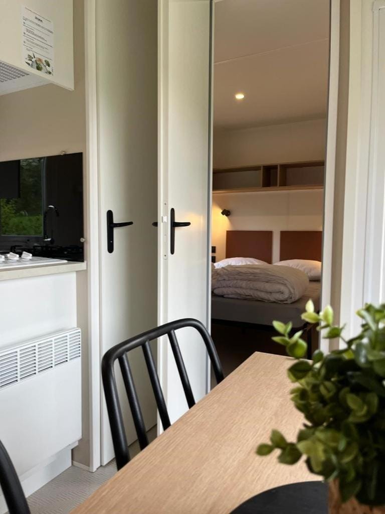 Lodge Camping De la vallée Campground/ 
RV Resort in Wallonia, Belgium