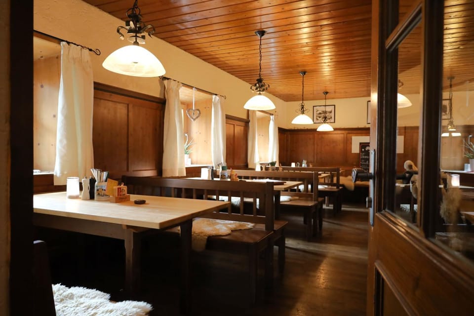 Gasthaus zur Post Apartment in Salzburgerland
