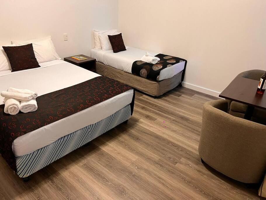 Ensuite gouger entire apartment Apartment in Adelaide