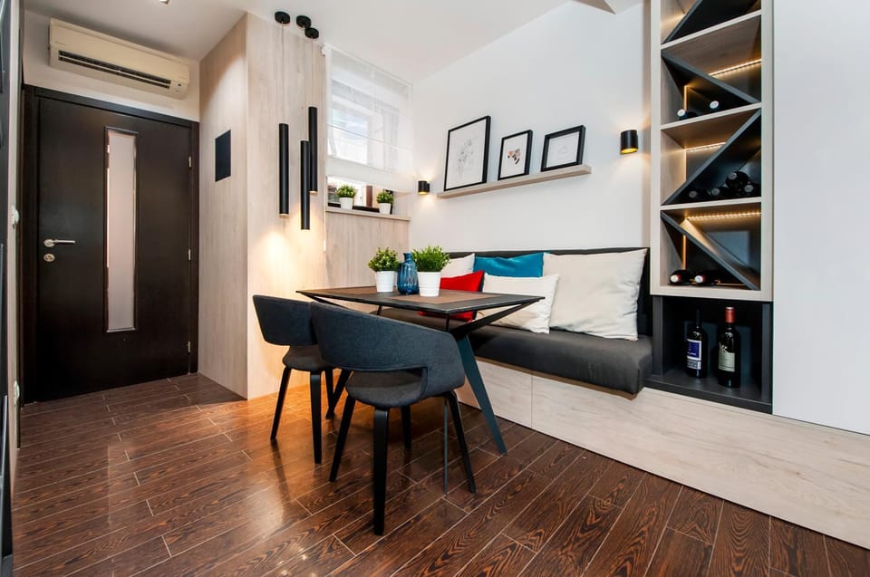 Coffee/tea facilities, Living room, Dining area, Drinks, Alcoholic drinks