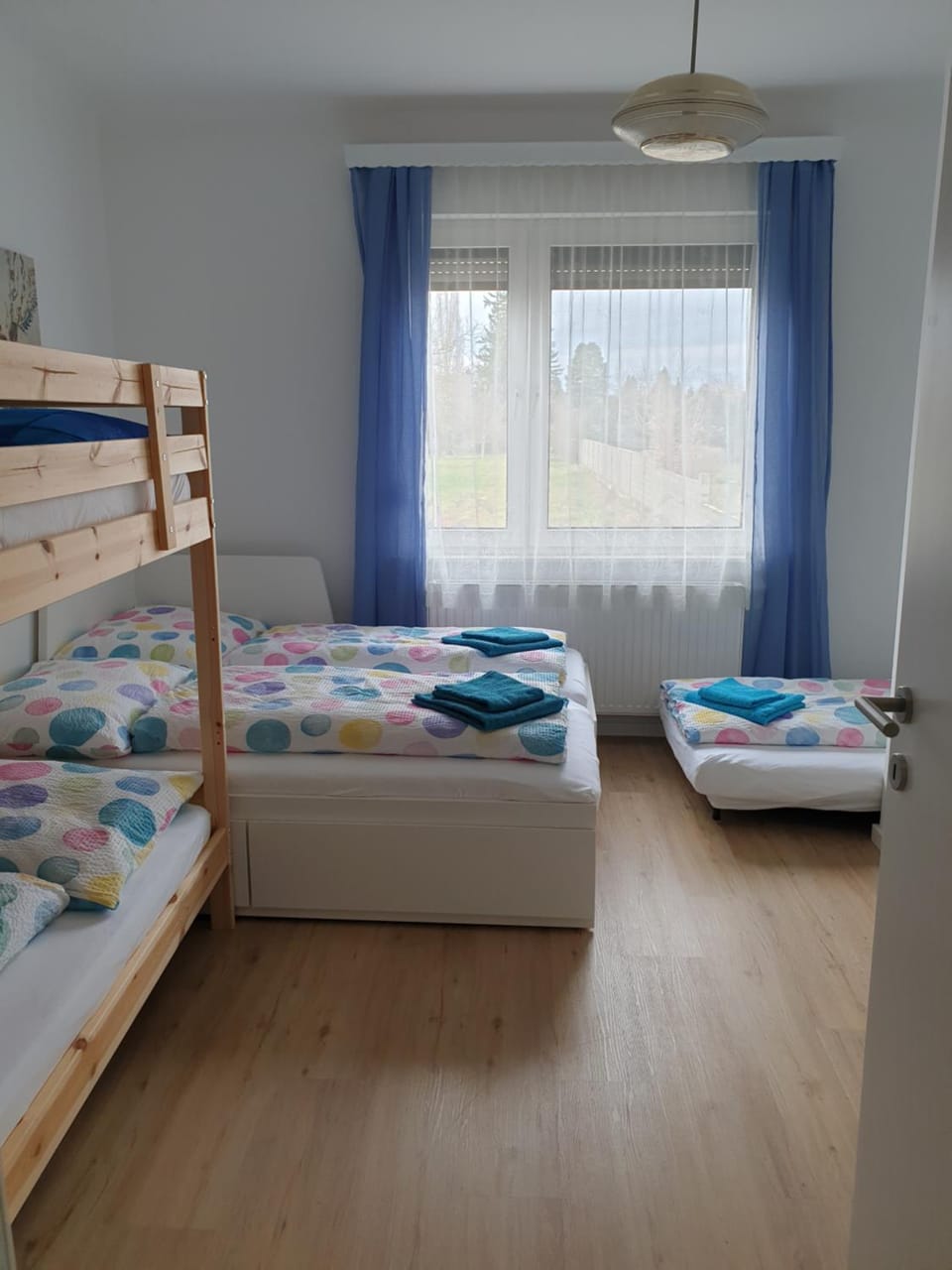Bed, Bedroom, bunk bed
