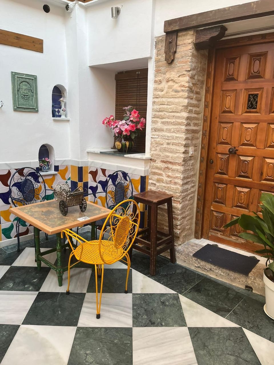 Apartamento patio de los leones Apartment in Granada
