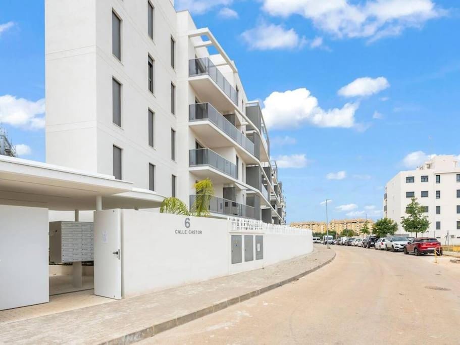 Denia port and beach apartment. Apartment in Dénia