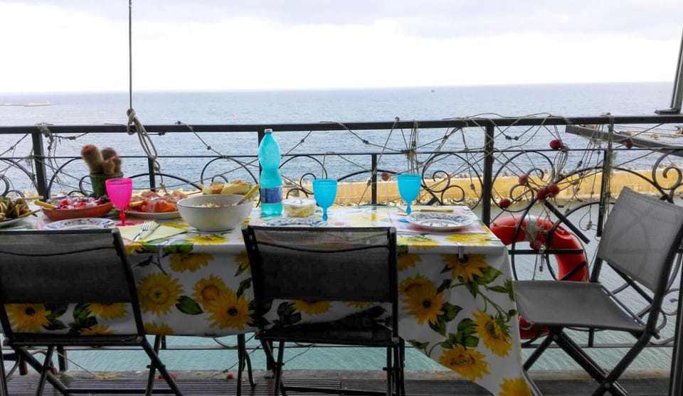 B&B Porta del Mare Bed and Breakfast in Genoa