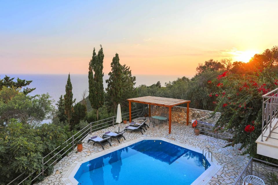 Patio, Day, Natural landscape, Pool view, Sea view, Swimming pool, sunbed