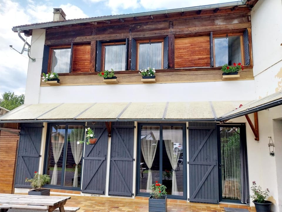 Property building, Patio