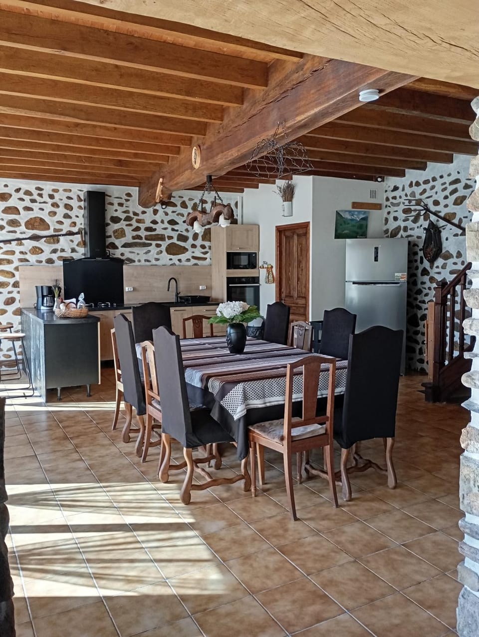 Gîte ETH ARREYEN avec piscine privée et magnifique vue sur Pyrénées House in Occitanie