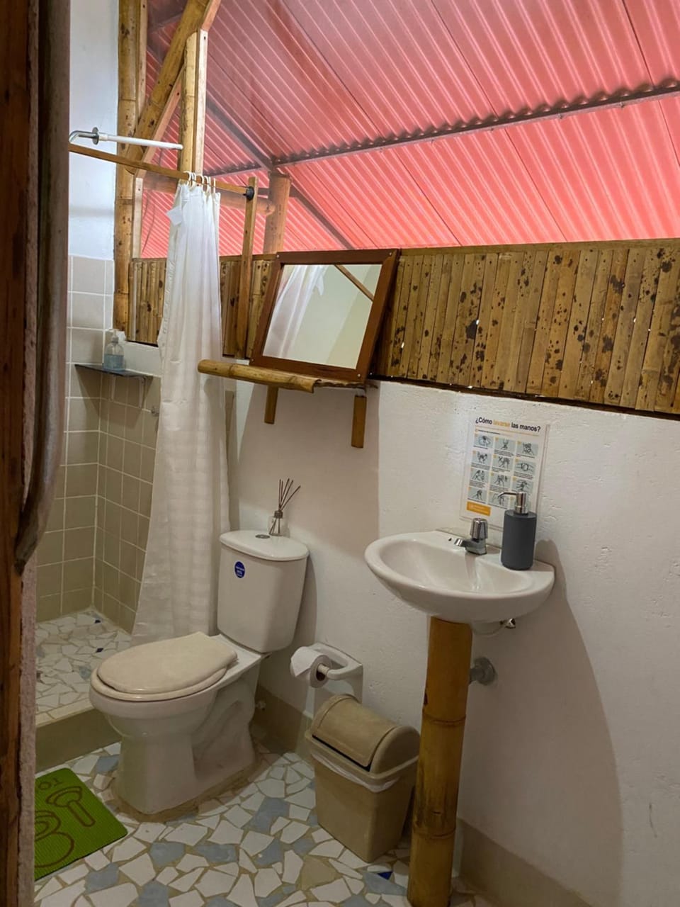 Shower, Toilet, Bathroom