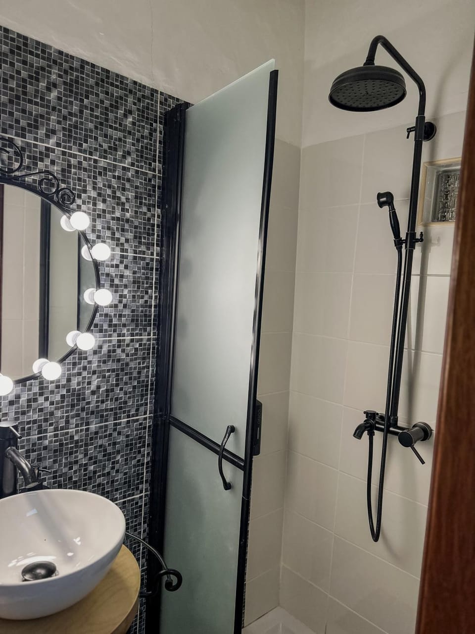 Shower, Bathroom