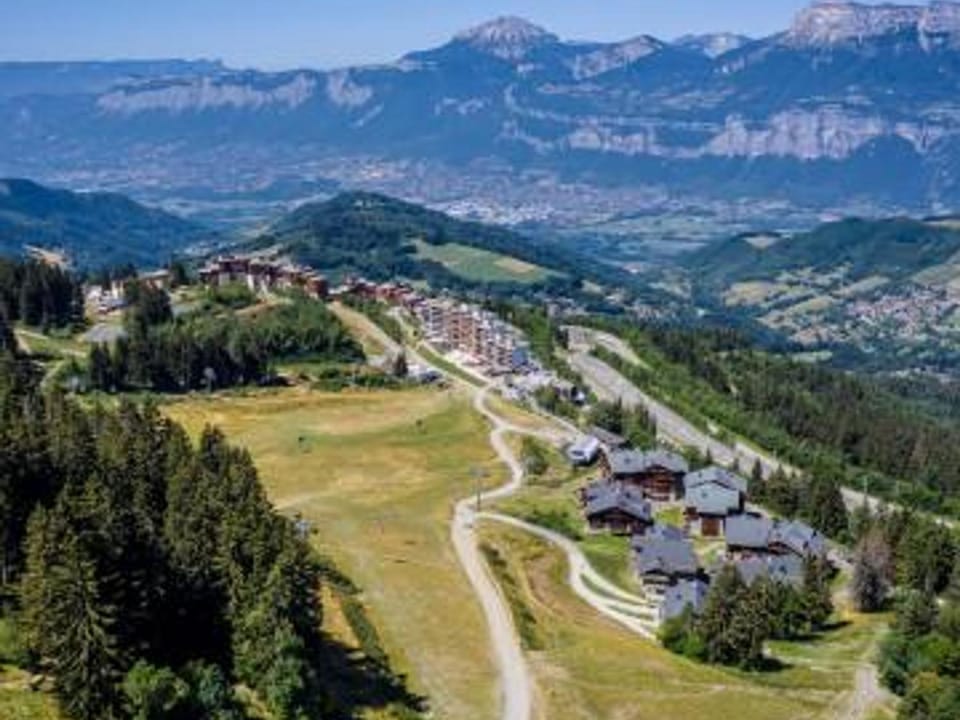 Studio proche pistes avec animaux admis - FR-1-771-21 Apartment in Auvergne-Rhône-Alpes