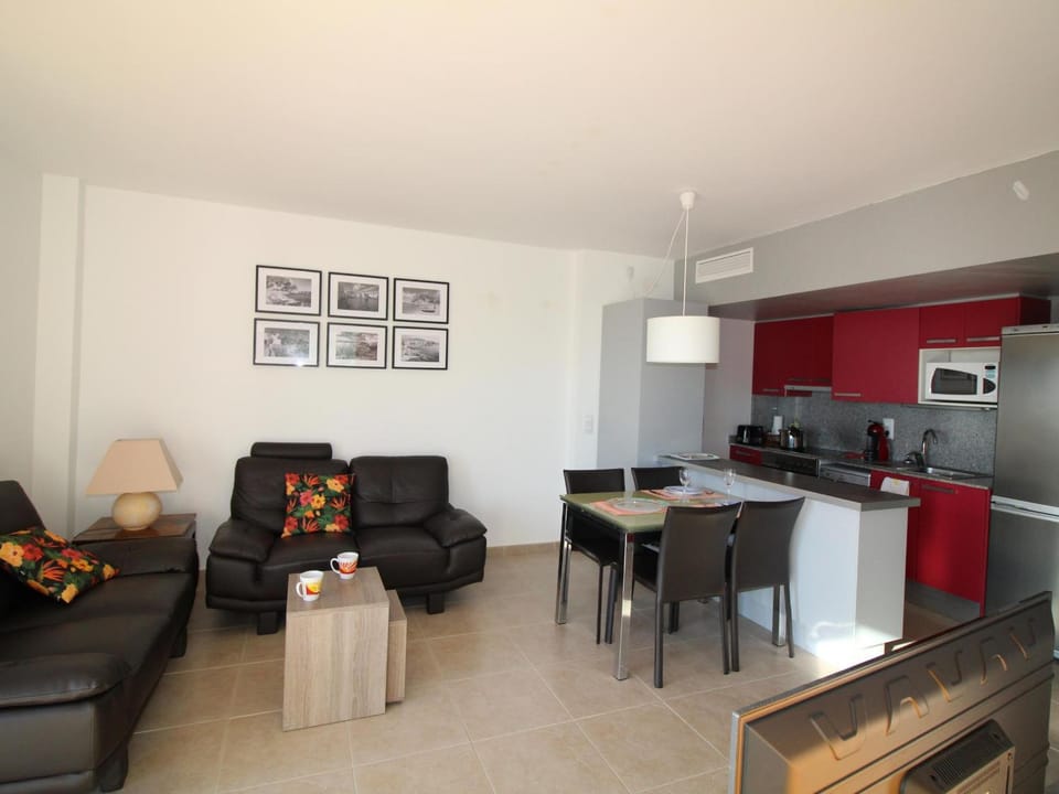 Apartamento Luminoso en Roses con Aire Acondicionado - ES-258-32 Apartment in Roses