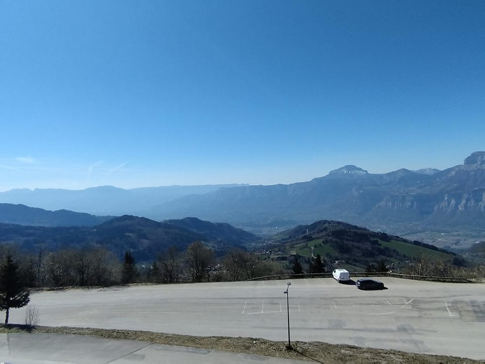 2 Pièces - Près des Pistes - Animaux Admis - FR-1-771-51 Apartment in Auvergne-Rhône-Alpes