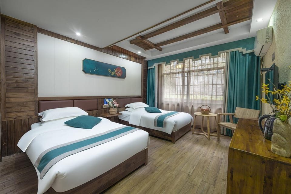 Bed, Photo of the whole room