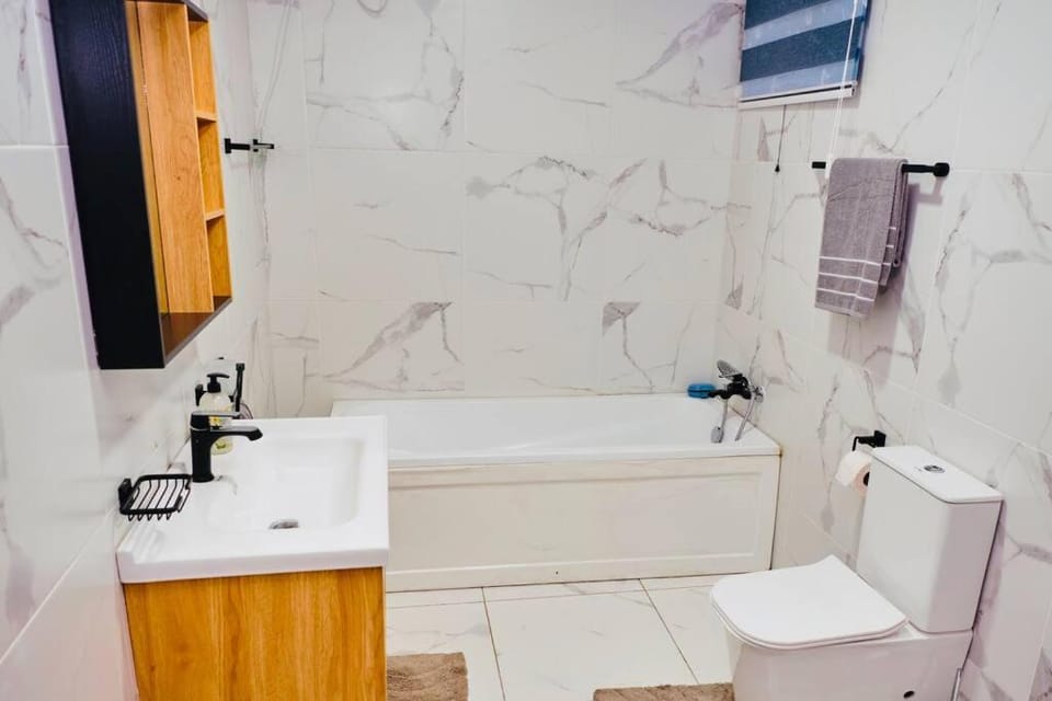 Toilet, Bathroom, Bath