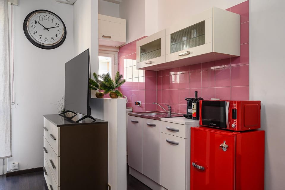 Kitchen or kitchenette, minibar, oven, pet friendly, stove