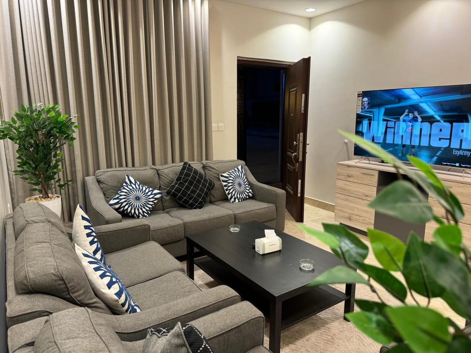 شقة فاخرة غرفتين وصالة ارضية و مدخل مستقل النرجس 11 Apartment in Riyadh