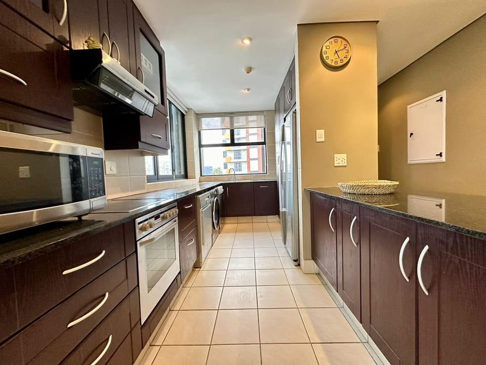 Kitchen or kitchenette, dishwasher, minibar, oven, pet friendly, stove