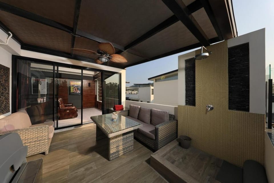 Laguna Park Grand Villa na Bang Tao Villa in Choeng Thale