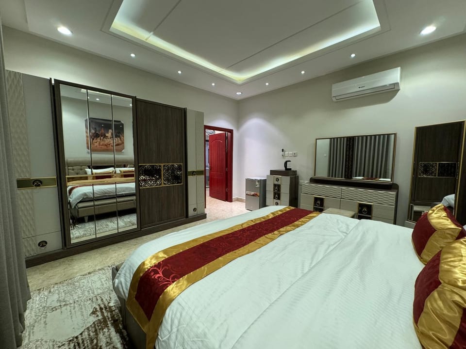 شقة فاخرة غرفة وصالة النرجس 20 Apartment in Riyadh
