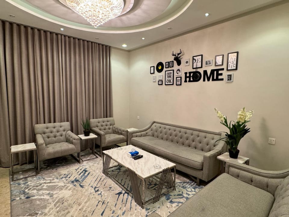 شقة فاخرة غرفة وصالة النرجس 20 Apartment in Riyadh