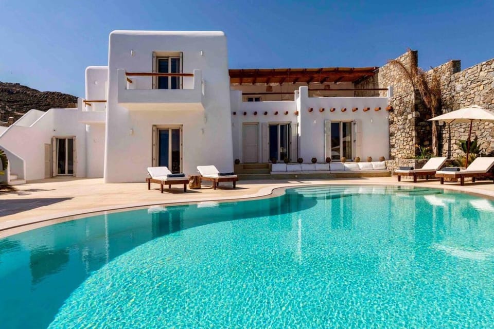 Property building, Swimming pool