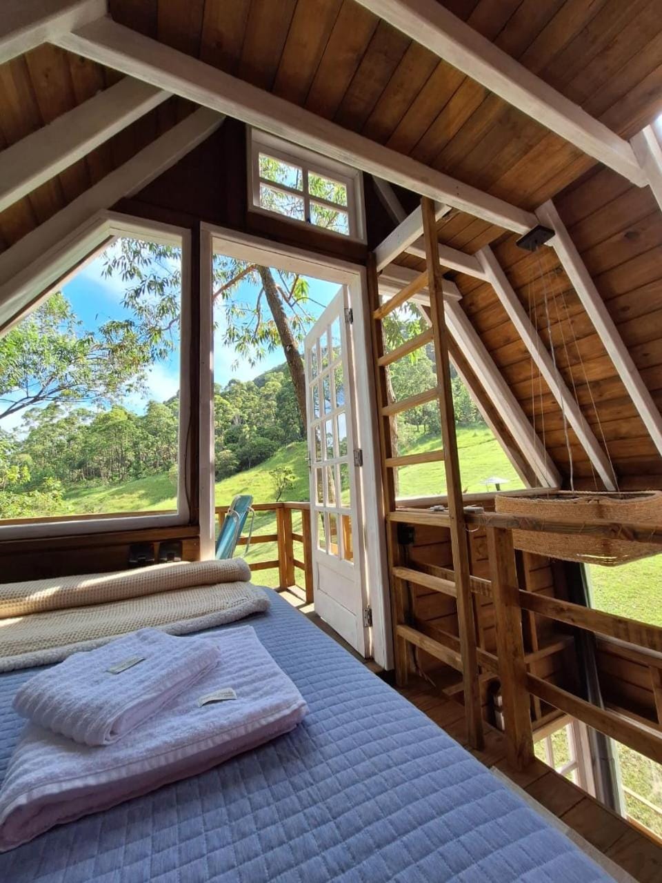 Casa na árvore perto da praia Chalet in State of Santa Catarina