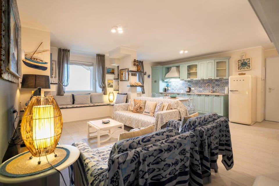 Villa Liliana - Ancora - Esclusivo con Accesso Diretto alla Spiaggia House in Varigotti