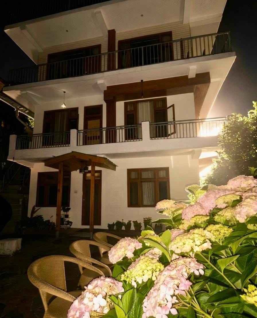 Property building, Night, View (from property/room)