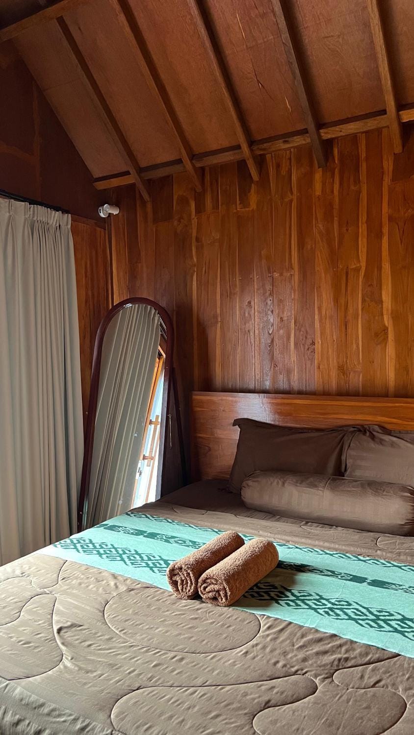 HK VILLA'S Vacation rental in West Nusa Tenggara, Indonesia