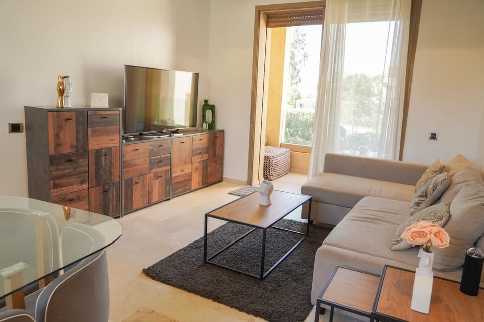 TV and multimedia, Seating area