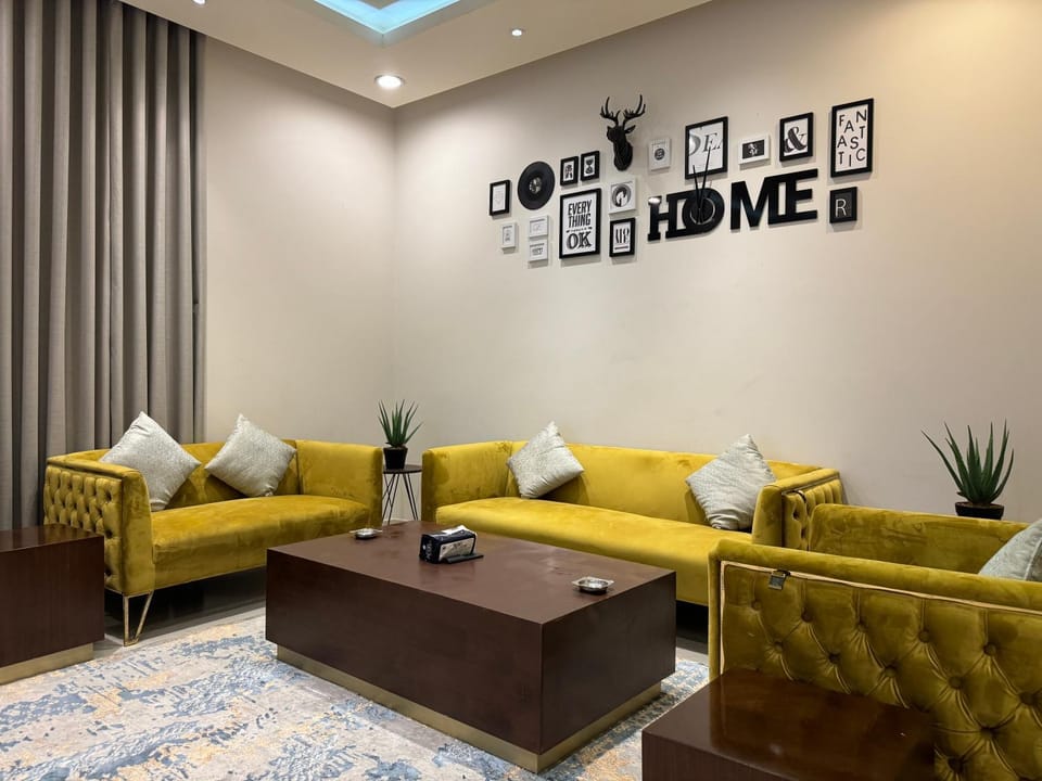 شقة ارضية بمدخل مستقل غرفة وصالة النرجس 2 Apartment in Riyadh