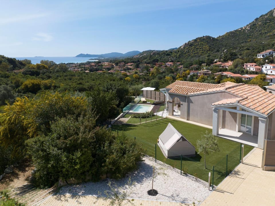 Natural landscape, Sea view, Swimming pool