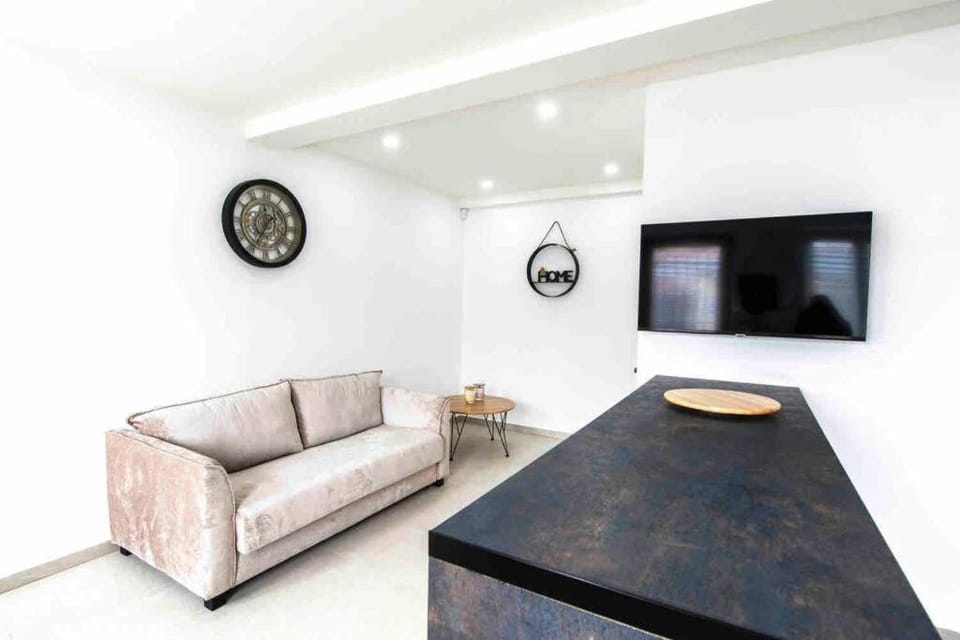 Appartement jacuzzi hammam Apartment in Auvergne-Rhône-Alpes