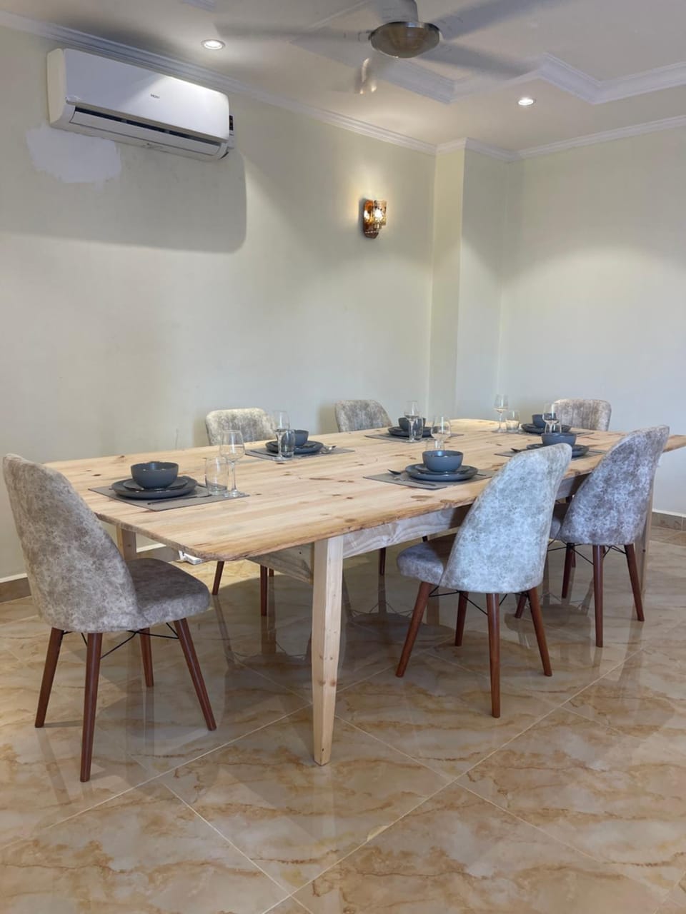 3BR Sea View Condo Apartment in City of Dar es Salaam