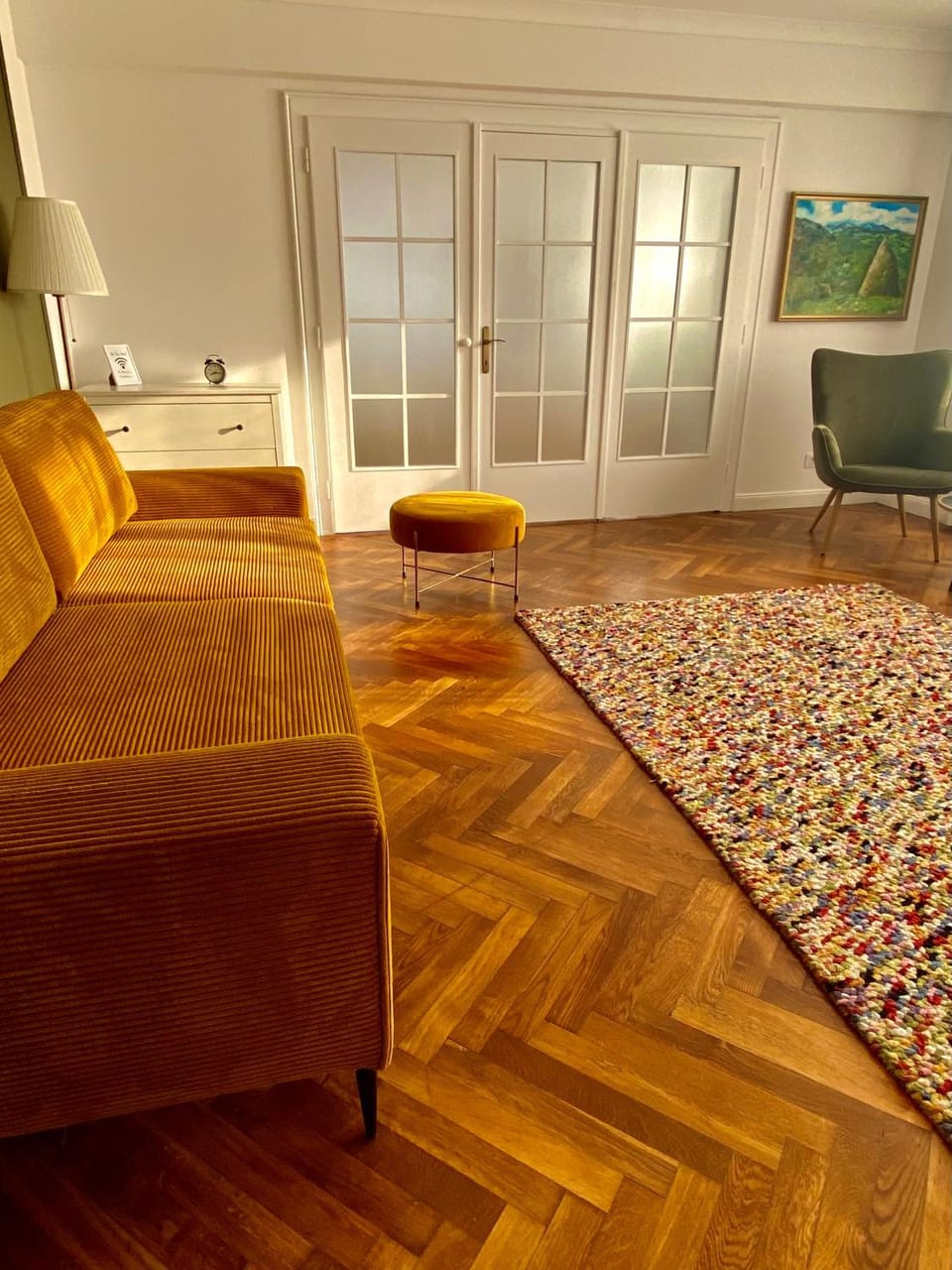 Living room, Seating area