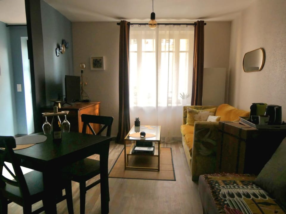 ÔNuméro6 Apartment in Bourgogne-Franche-Comté