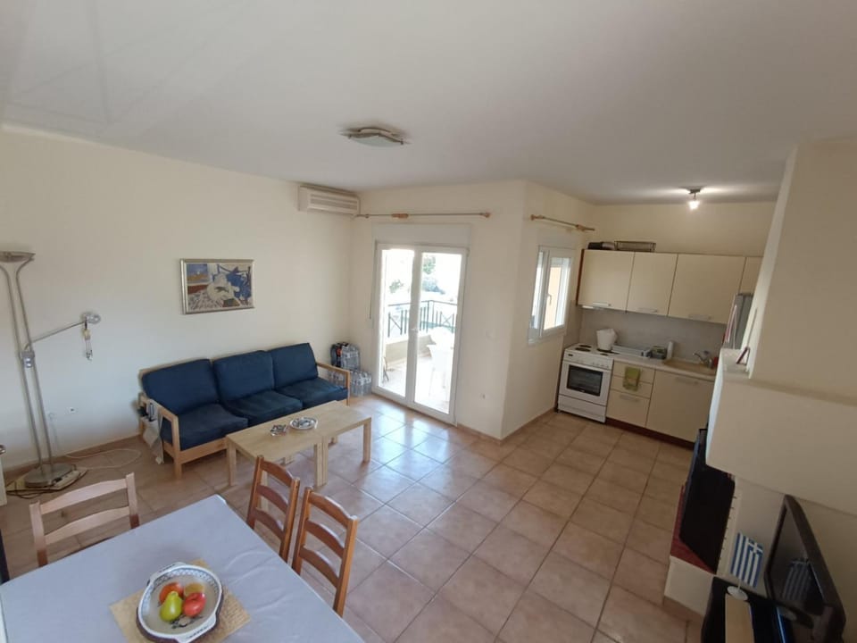 Mola Kalyva , 65sq.m cozy apartment with views Apartment in Halkidiki