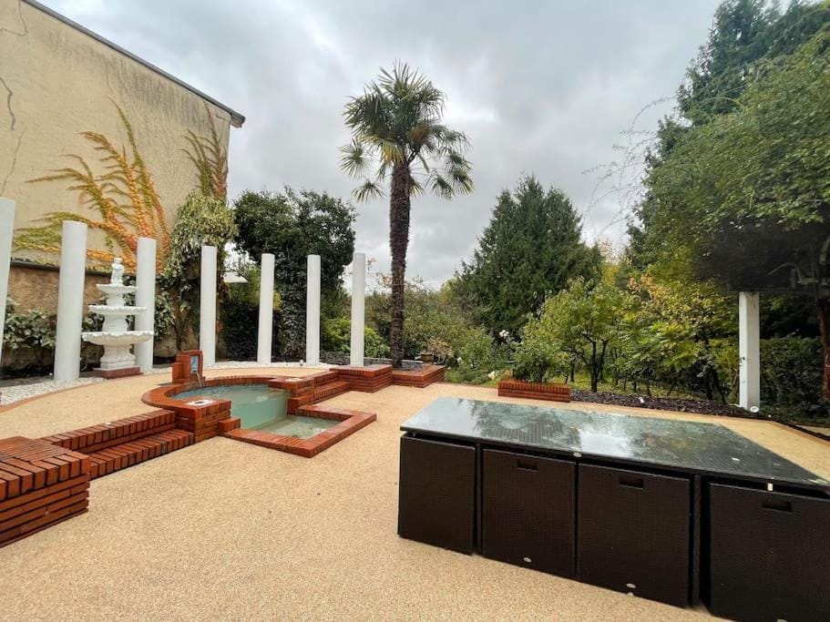 Le petit Versailles - Maison proche Paris Villa in Île-de-France