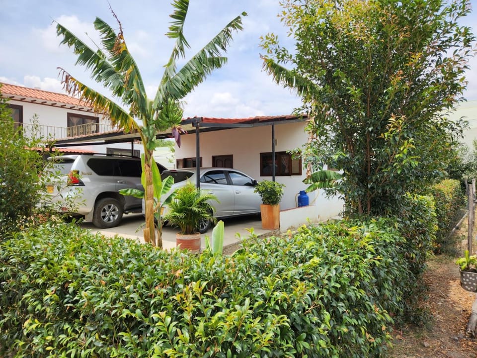 Property building, Area and facilities, Parking